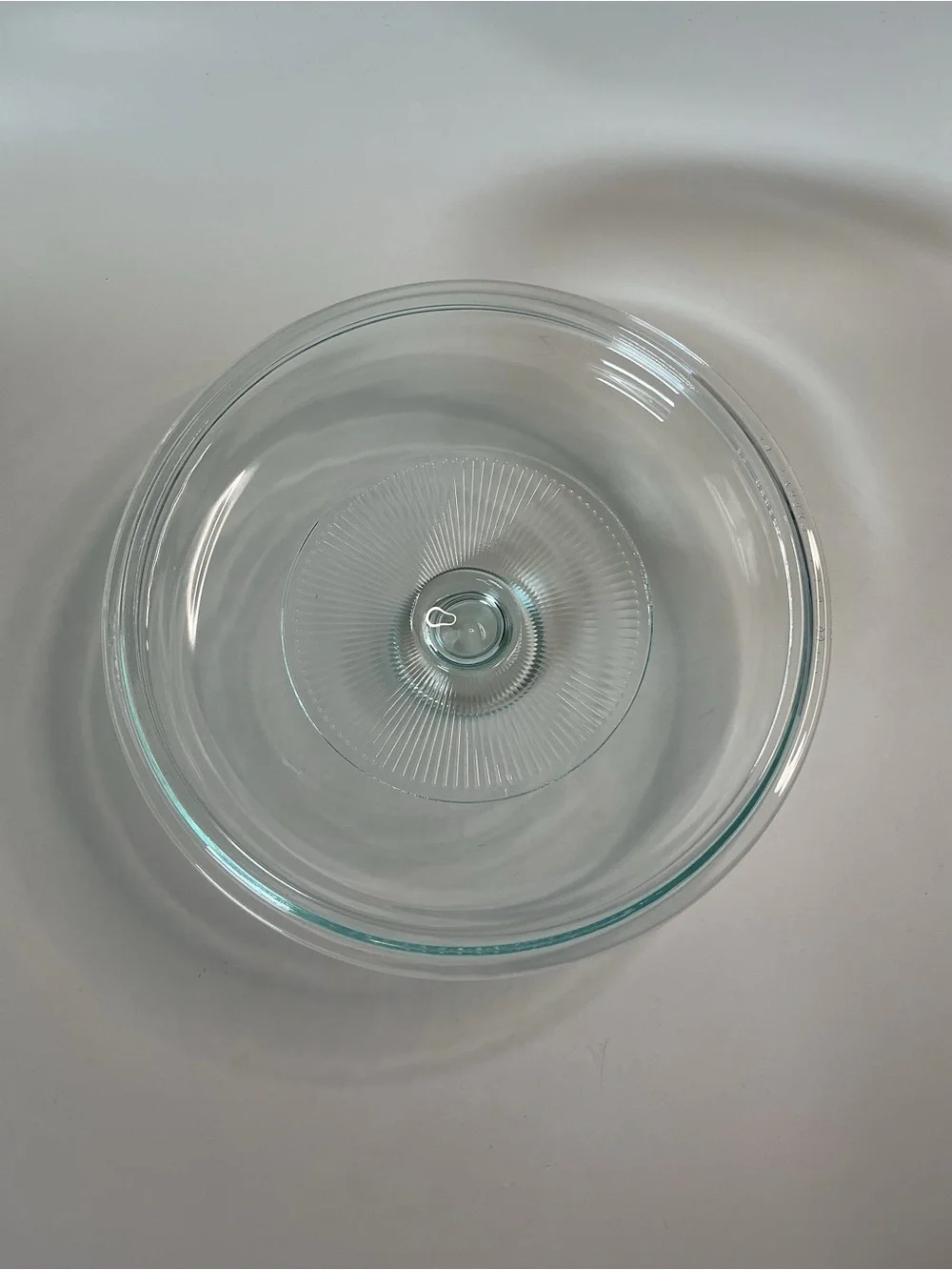 CorningWare French White 1.5 Qt Round Covered Casserole Dish with Glass Lid